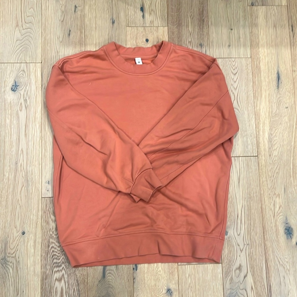 Perfectly oversized crew lululemon